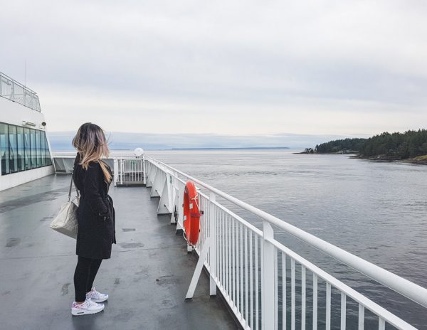 A Local’s Guide to Taking the Ferry from Vancouver to Victoria - Solemate Adventures