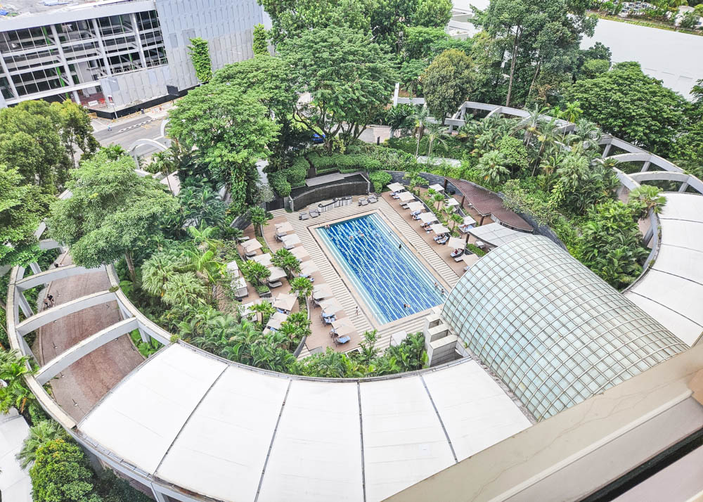 Outdoor Pool at Ritz-Carlton, Millenia Singapore