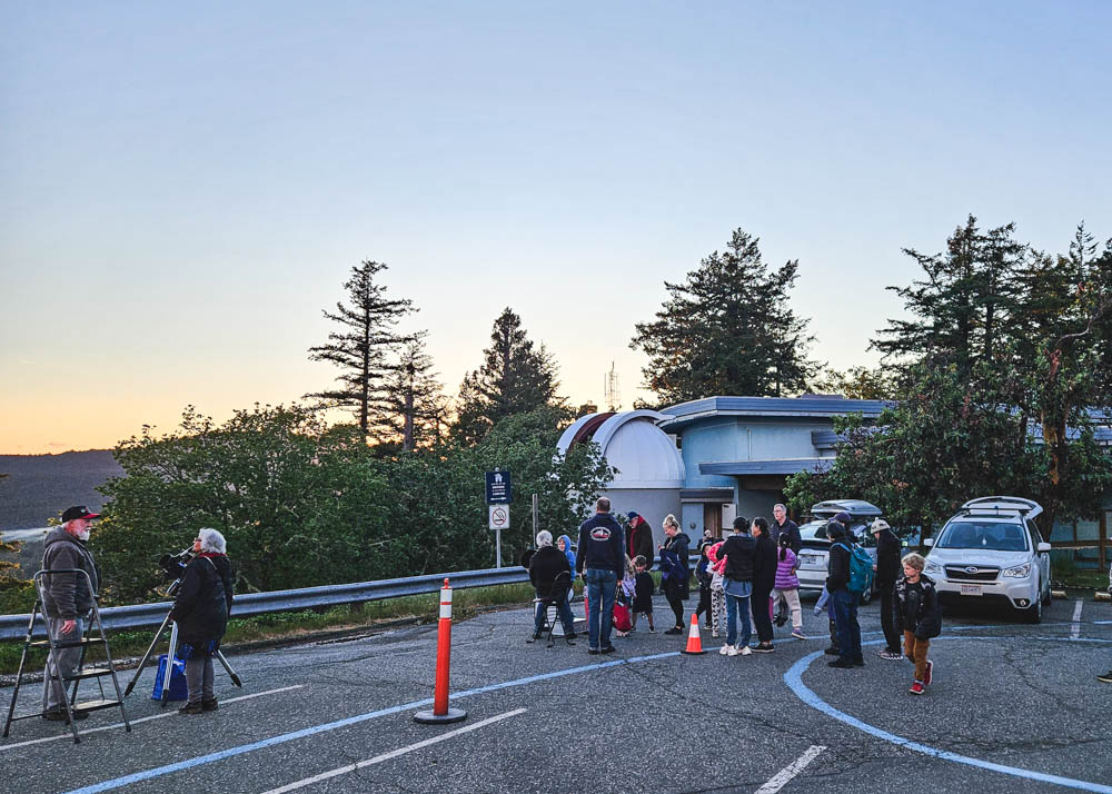 Sidewalk Telescope Viewing