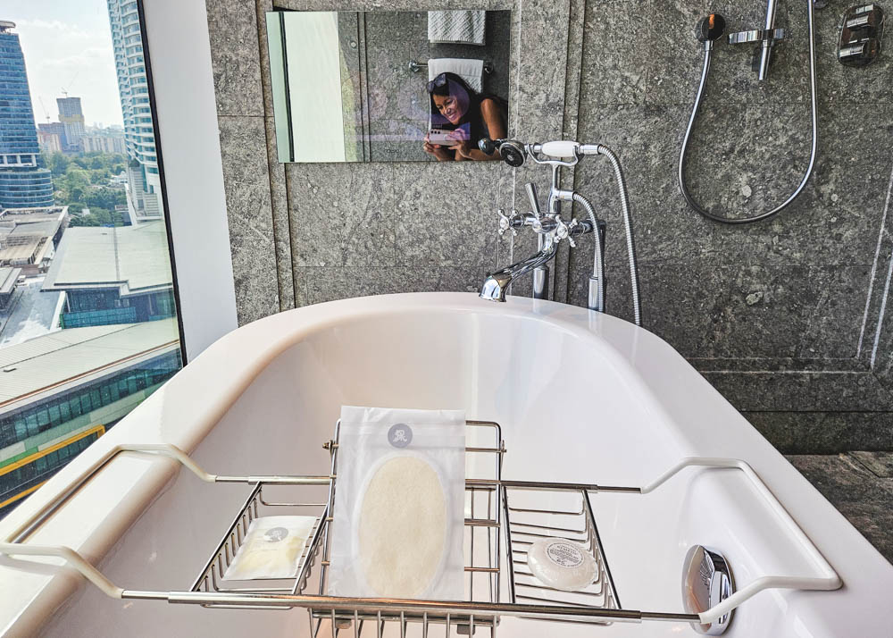 St Regis Kuala Lumpur Bathtub