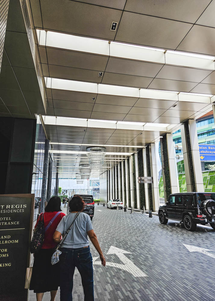 St Regis Kuala Lumpur Entrance