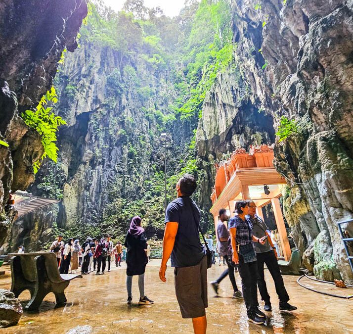 Batu Caves in One Day in Kuala Lumpur