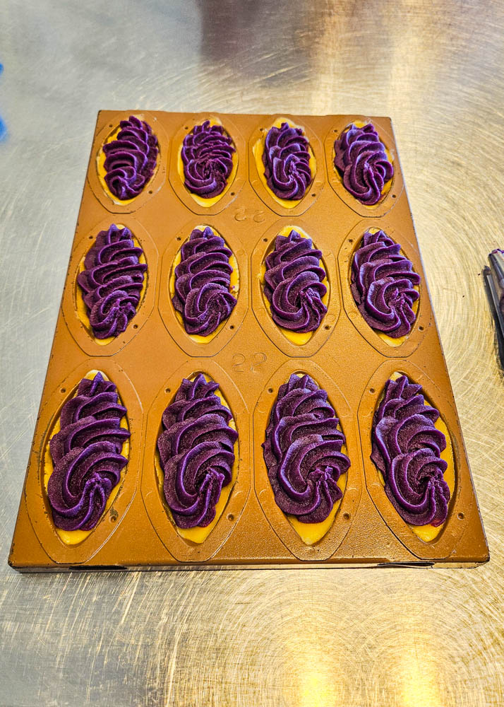 Making Sweet Potato Tarts at Okashigoten